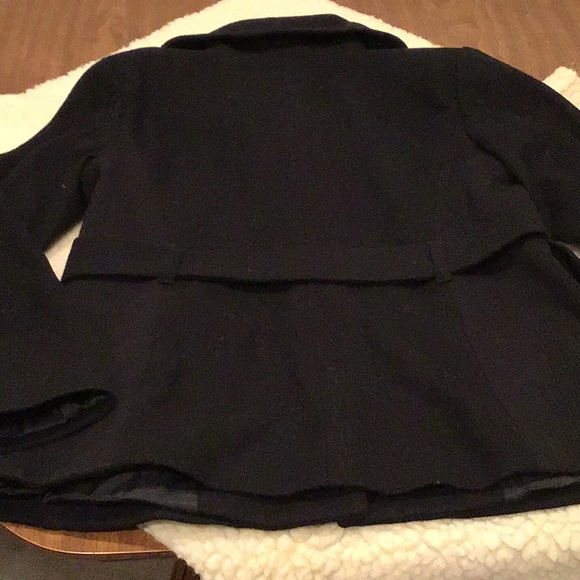 Ladies wool jacket with belt - Picture 5 of 6